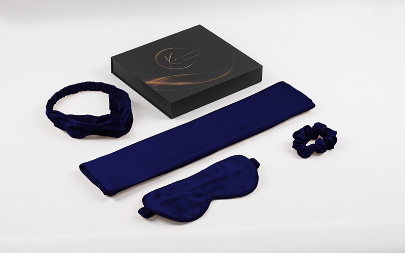 Luxury Silk Set 4 PCS ( Pillow Case , Eye Mask , Large Scrunchie , Hair Band ) - Blue