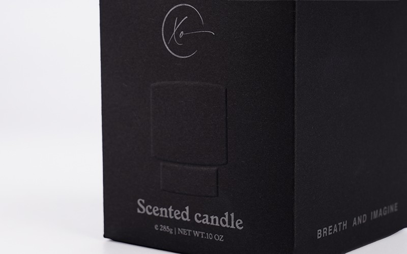 شمع معطر من إكس أو  - إيليغانت وايت تي