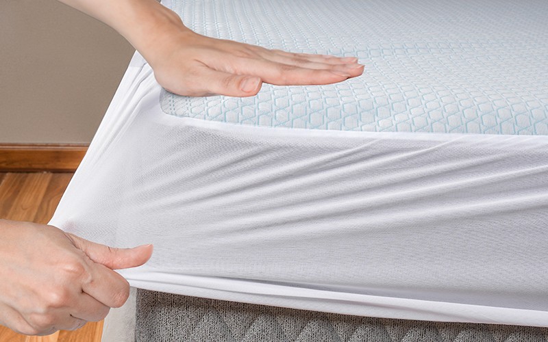 AL Saad Home Waterproof Cooling Mattress Protector ( 200 X 200 ) cm - White