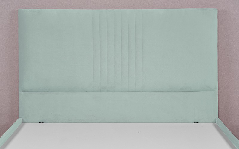 Al Saad Home Stripe Bed ( 150 x 200 ) - Queen Mint