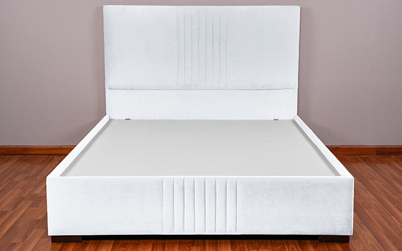 Al Saad Home Stripe Bed ( 200 x 200 ) - Super King White