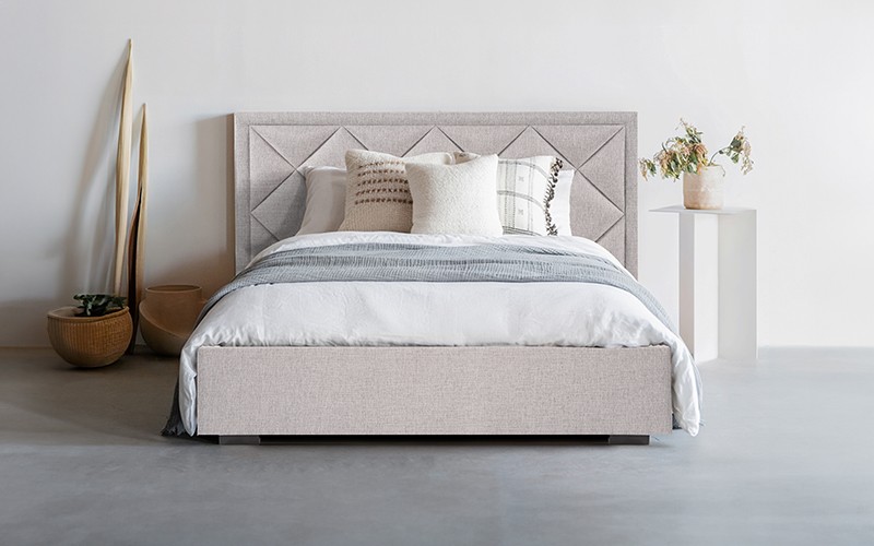 Al Saad Home Crystal Jacquard Bed ( 140 x 200 ) - Queen L.Grey