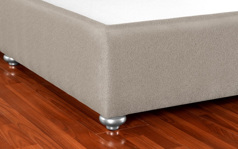 Al Saad Home Miami Stripe Bed ( 200 x 200 ) - Super King L.Beige Brown