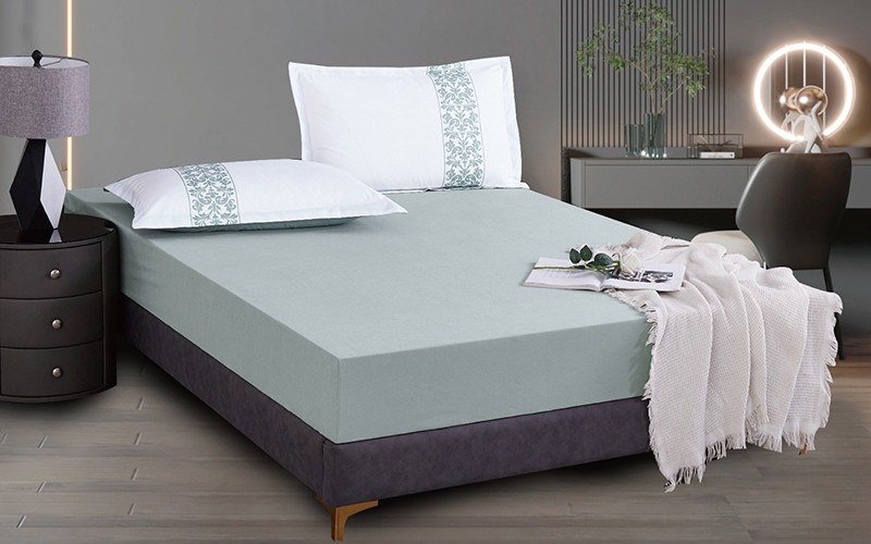 Sultan Bedsheet Set 3 PCS - King Green