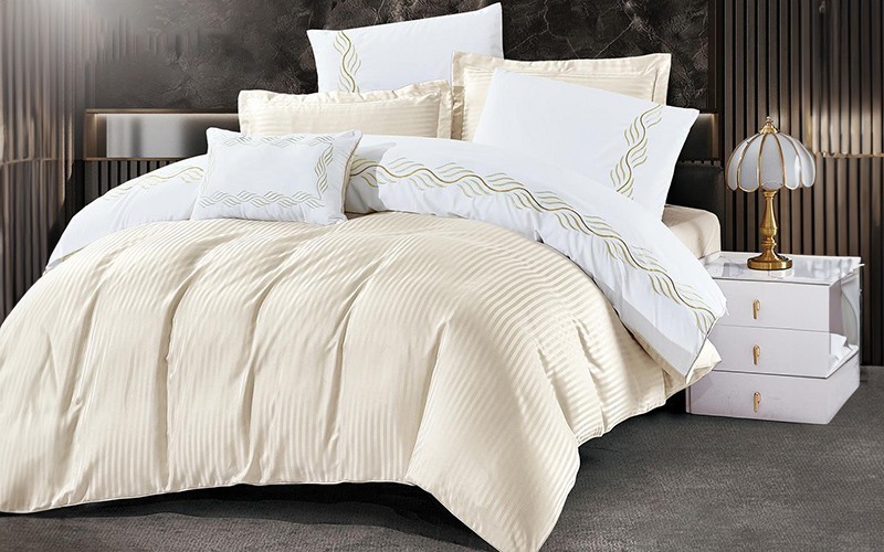 Magic Embroidered Stripe Comforter Bedding Set 4 Pcs - Single Cream
