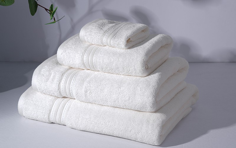 Al Saad Home Plain Cotton Towel Set