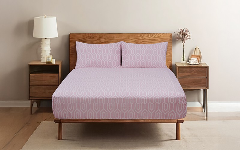 Veneta Velvet BedSheet Set 3 PCS - King Pink