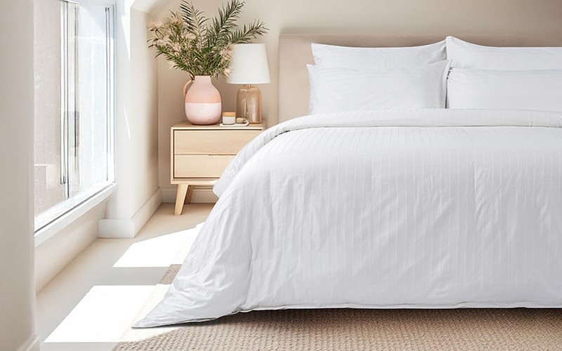 Al Saad Home Cotton Stripe Duvet Cover Set Without Filling ( 400 TC ) 6 PCS - King Off Whie