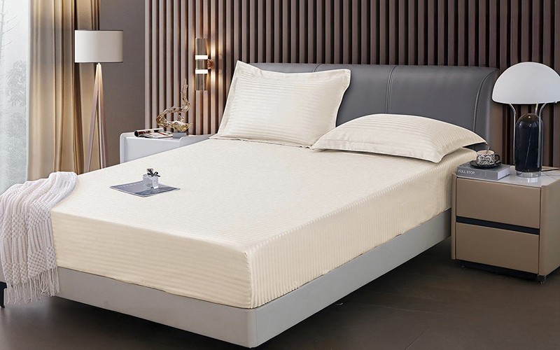 Shea Stripe Bedsheet Set 3 PCS - King L.Beige
