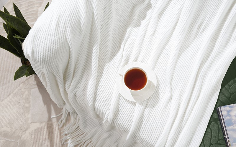 AL Saad Home Luxury Lotus Blanket - Single White