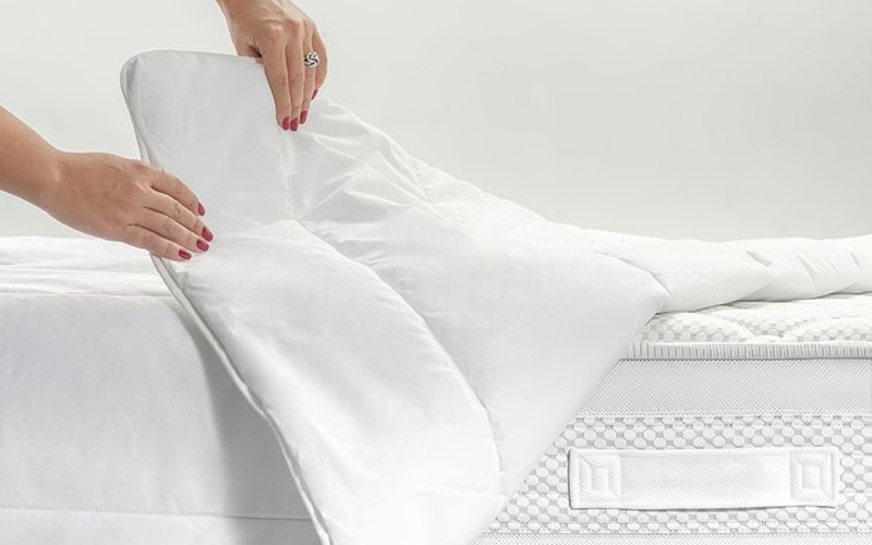 Al Saad Home 250 TC Cotton VIP Duvet 300 GSM - ( 180 X 240 ) cm