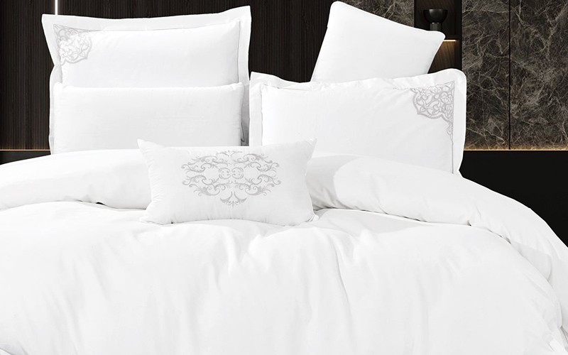 Dana Cotton Embroidered Duvet Cover Set Without Filling 6 PCS - King Off White