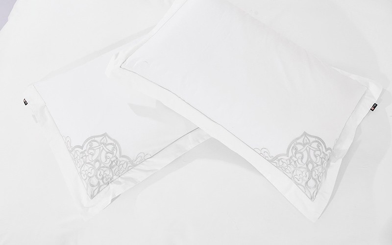 Dana Cotton Embroidered Duvet Cover Set Without Filling 6 PCS - King Off White