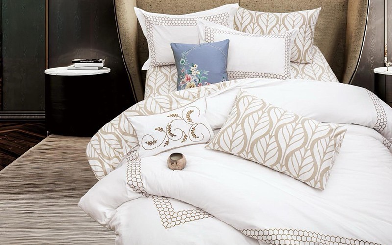 Emma Luxury Cotton Embroidered Duvet Cover Without Filling 8 PCS - King Cream & D.Beige