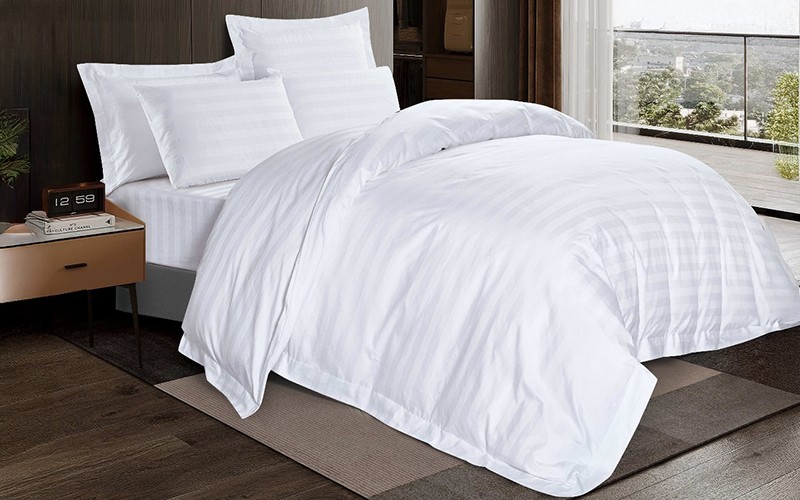 Hotel Home Cotton Stripe Hotel Quilt Cover Set With Filling 7 PCS - King White