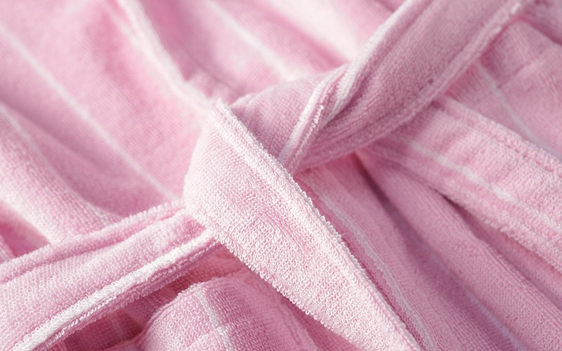 Al Saad Home Kids Cotton Bathrobe 1 Pc ( 4 - 6 ) Years Old - Pink