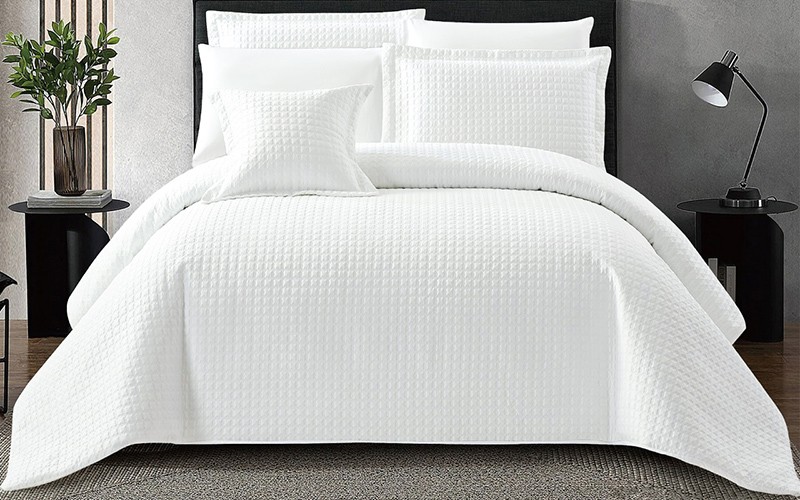 Celine Cotton Duvet Cover Bedding Set With Filling 8 PCS - King White