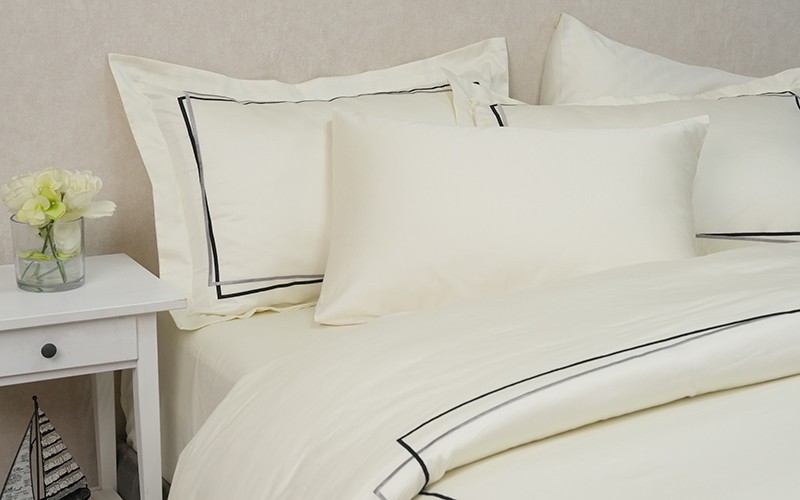 Alto Cotton Embroidered Duvet Cover Set Without Filling ( 300 TC ) 6 PCS - King Cream 