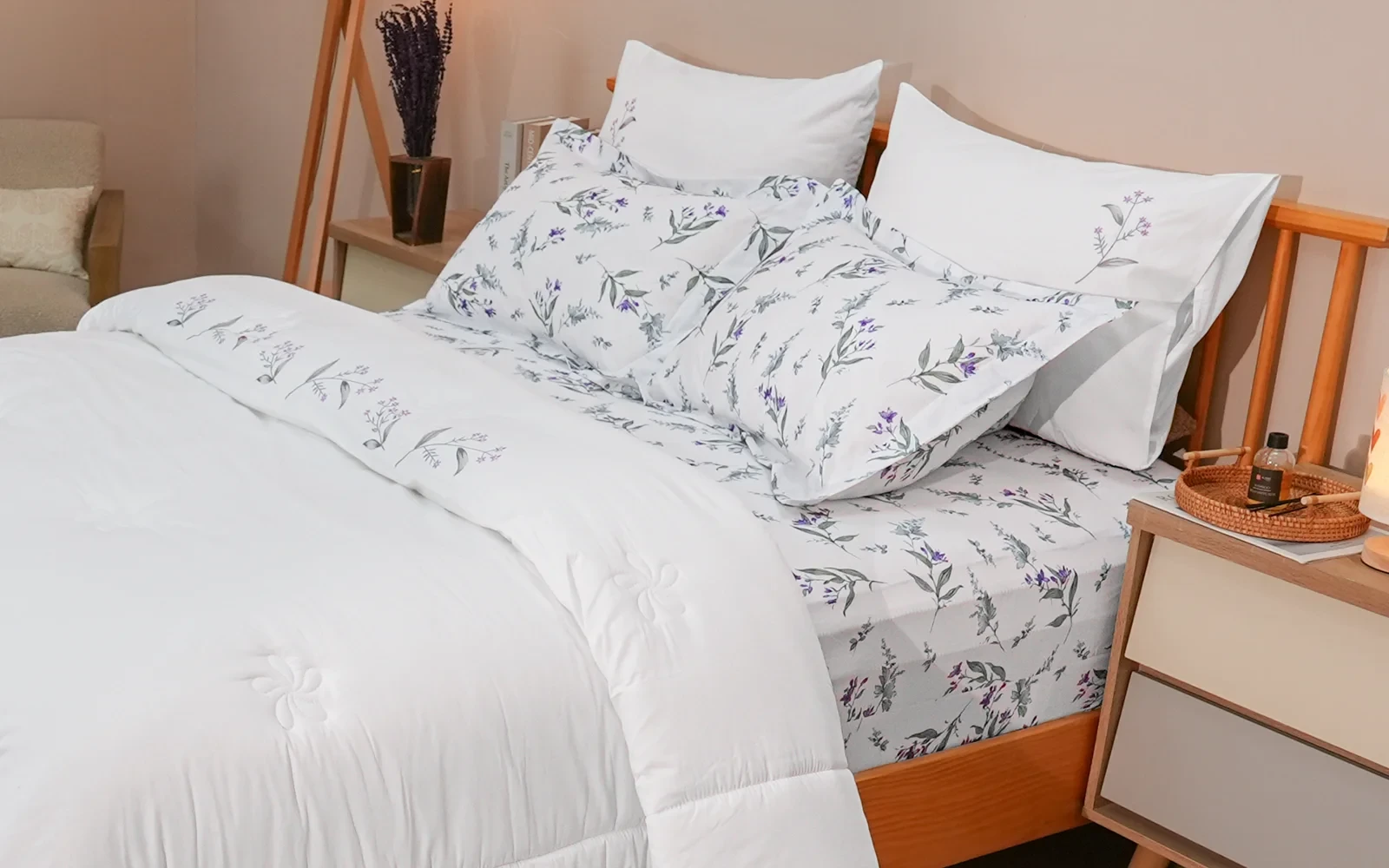 Aster Cotton Embroidered Comforter Bedding Set 6 PCS - King White & Green