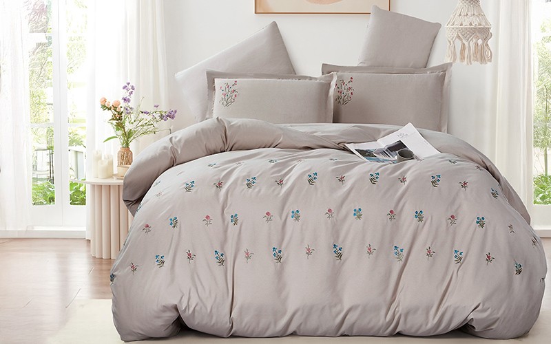 Rivan Embroidered Duvet Cover Set Without Filling 6 PCS - King D.Beige
