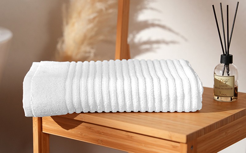 Al Saad Home Cotton Hotel Stripe Towel ( 70 X 140 ) - White