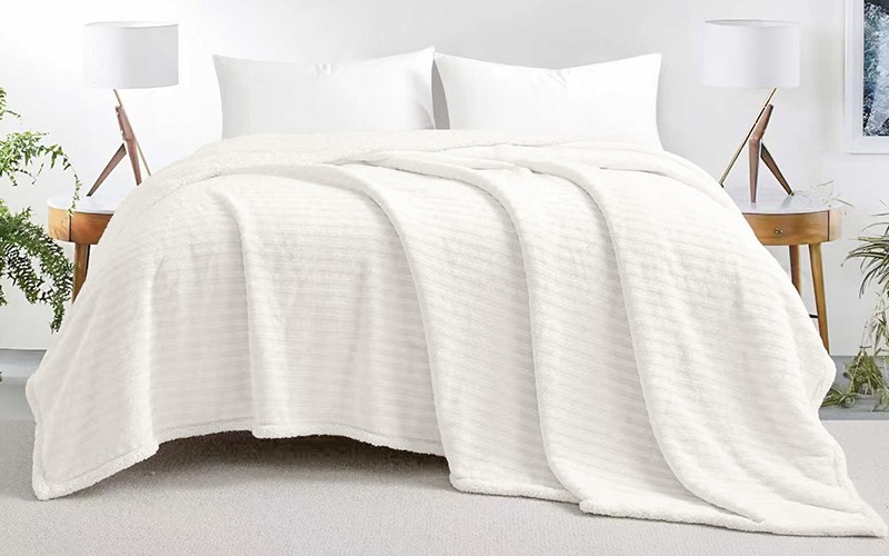 Al Saad Home Stripe Flannel Blanket - Single Cream