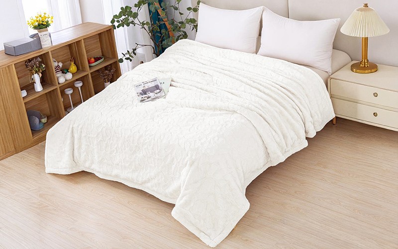 Hoor Fur Blanket 2 Ply - Single Off White