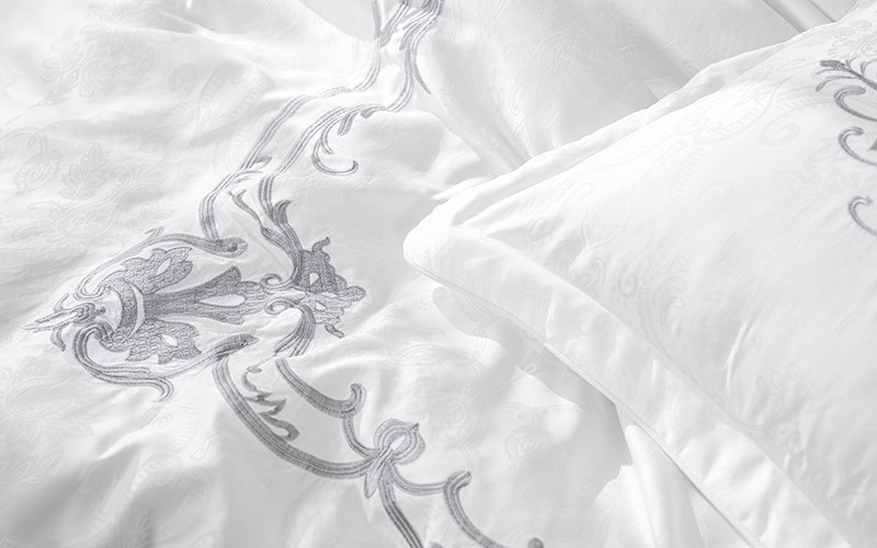 Brooklyn Jacquard Embroidered Set Wedding Box 8 PCS - King White