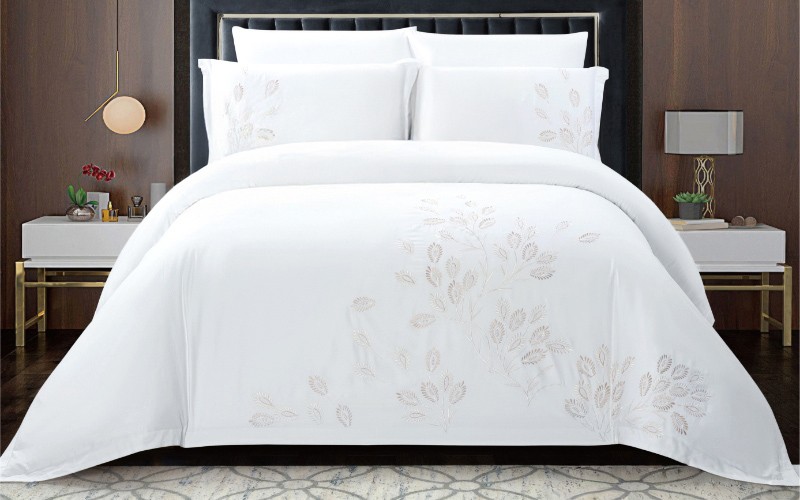 Estocolmo Cotton Embroidered Duvet Cover Set Without Filling 6 PCS - King White