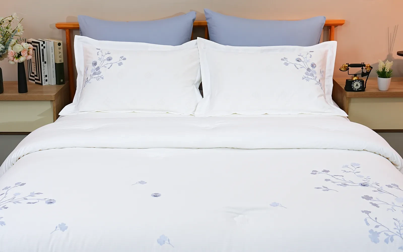 Etsy Cotton 3D Embroidered Duvet Cover Set Without Filling 6 PCS - King White & Grey