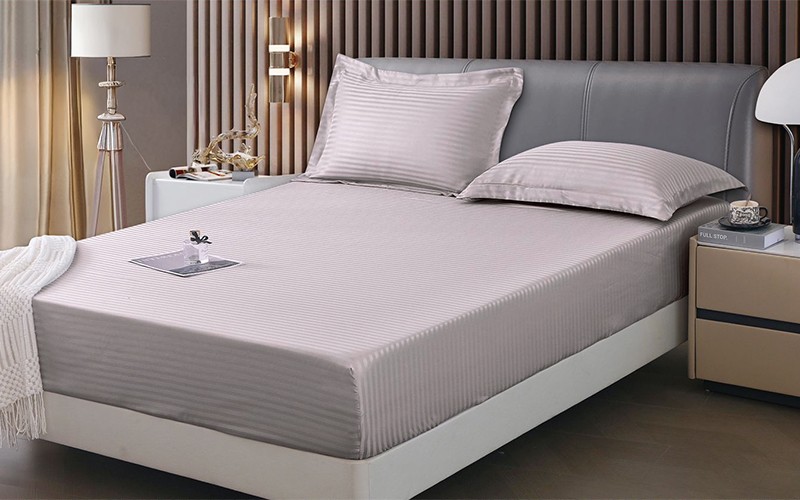 New Relax Hotel Stripe BedSheet Set 3 PCS - King Grey