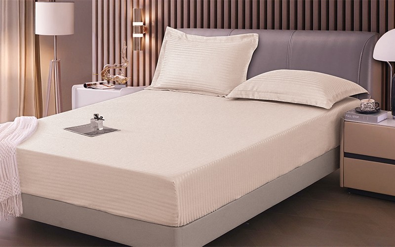 New Relax Hotel Stripe BedSheet Set 3 PCS - King L.Beige