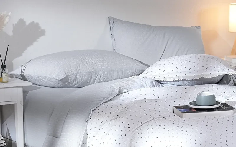 Pinky Lace Printed Comforter Bedding Set 4 PCS - Single White & Grey