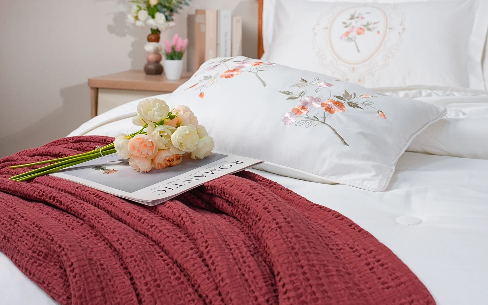 Maha Cotton Embroidered Comforter Set with Turkish Jacquard Compressed Bedspread 8 PCS - King