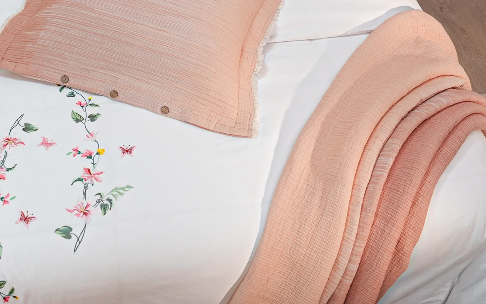 Cyber 3D Embroidered Cotton Duvet Cover Set with Filling & Double Face Turkish Bedspread 10 PCS - King
