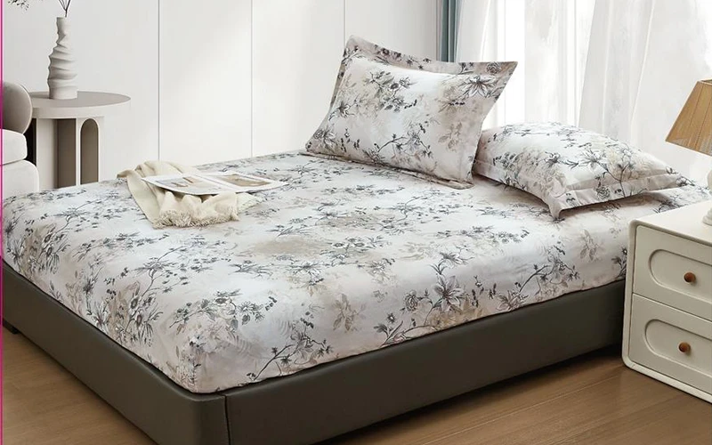 Lina Printed BedSheet Set 3 PCS - King Beige & Grey