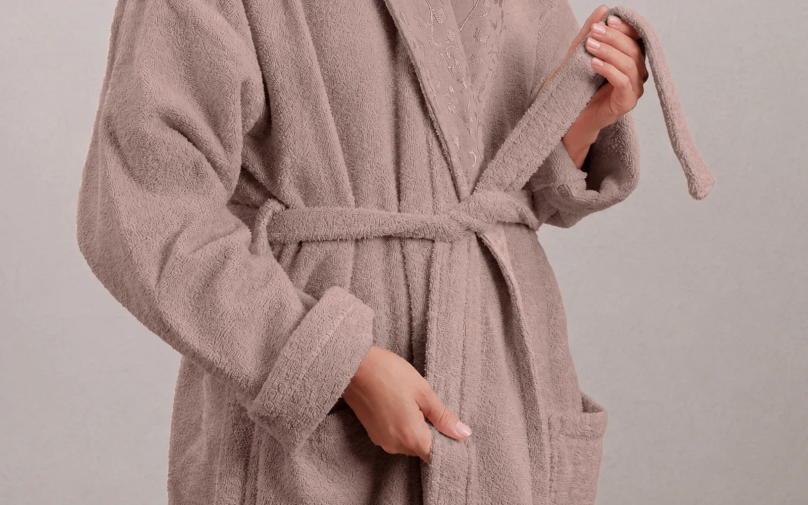 Fiesta Unisex Fashion Cotton Jacquard Boucel Bathrobe Set 5 PCS - Cream & D.Pink