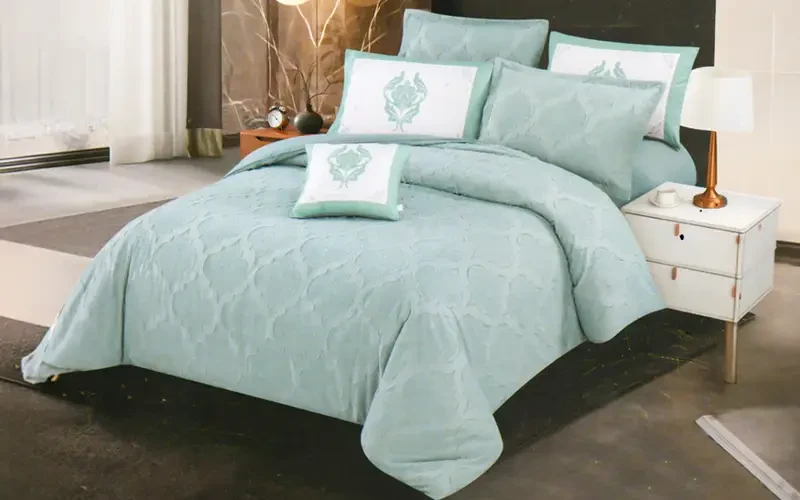 Golden Zone Comforter Bedding Set 4 PCS - Single L.Green