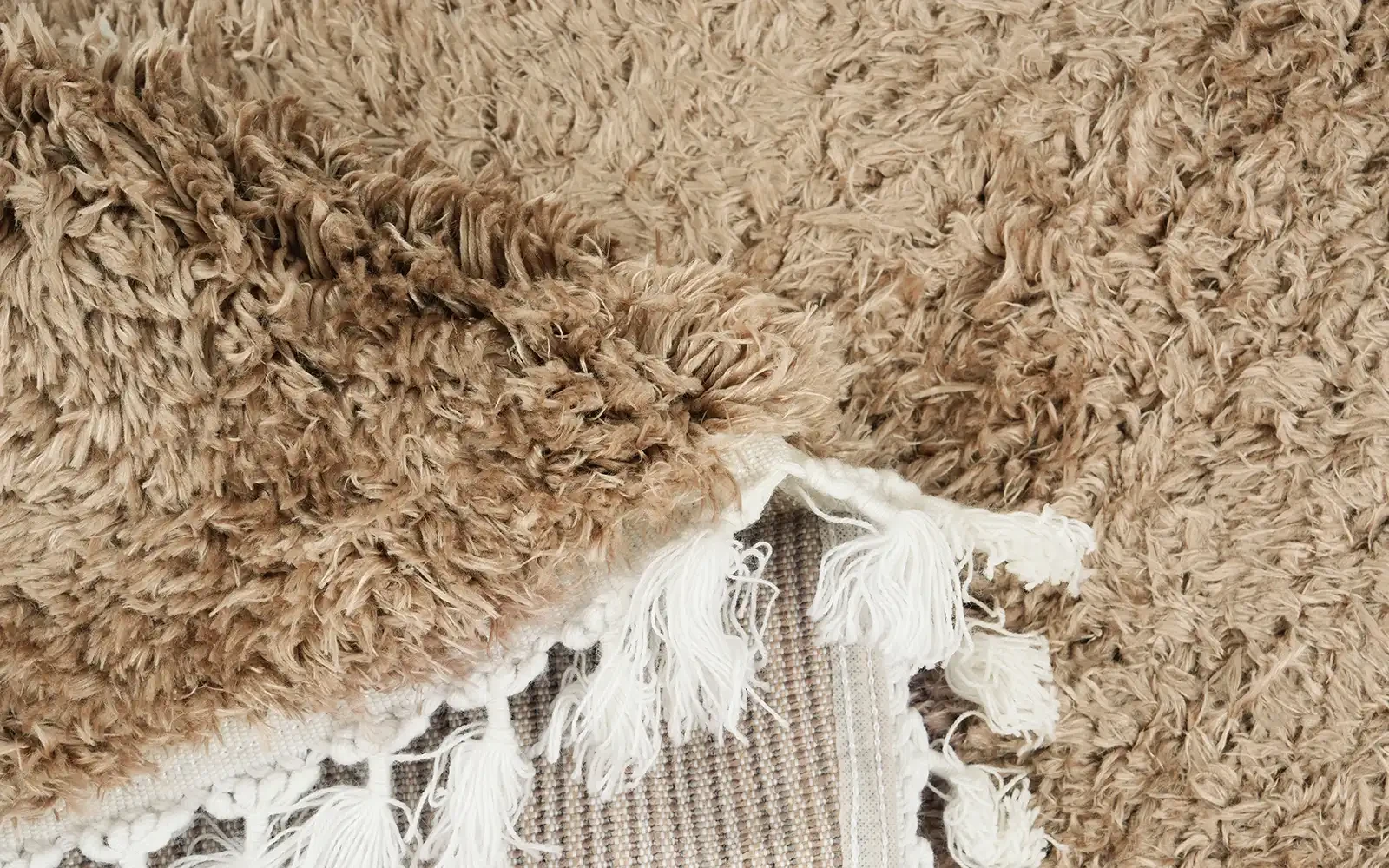 Plush Premium Carpet - ( 160 x 160 ) cm L.Brown