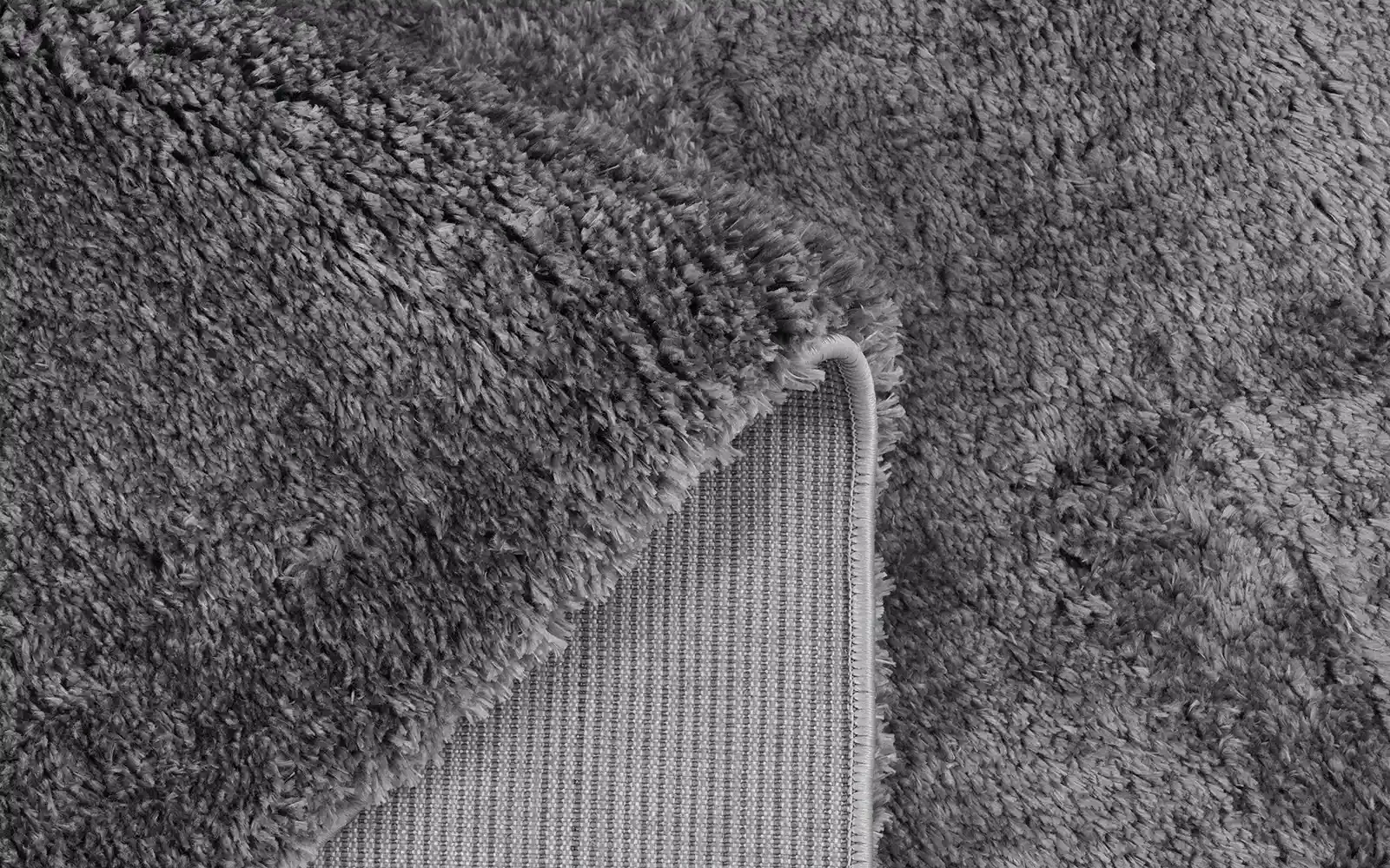 Plush Premium Carpet - ( 133 x 190 ) cm D.Grey
