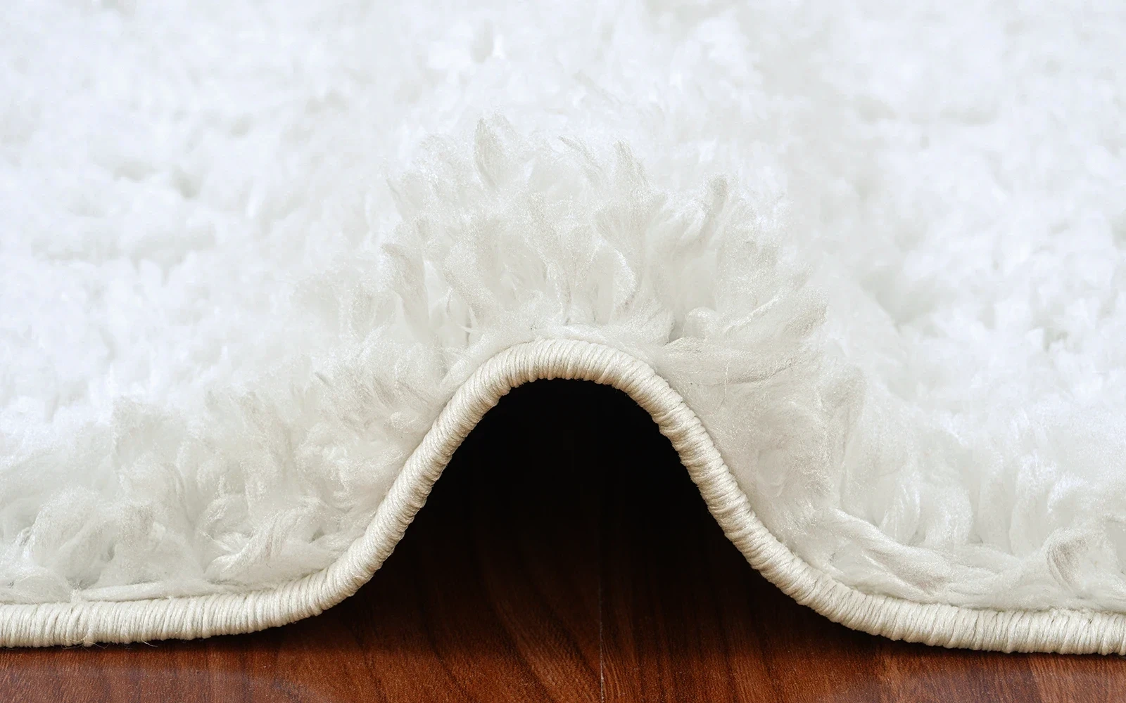 Plush Premium Carpet - ( 80 X 300 ) cm White