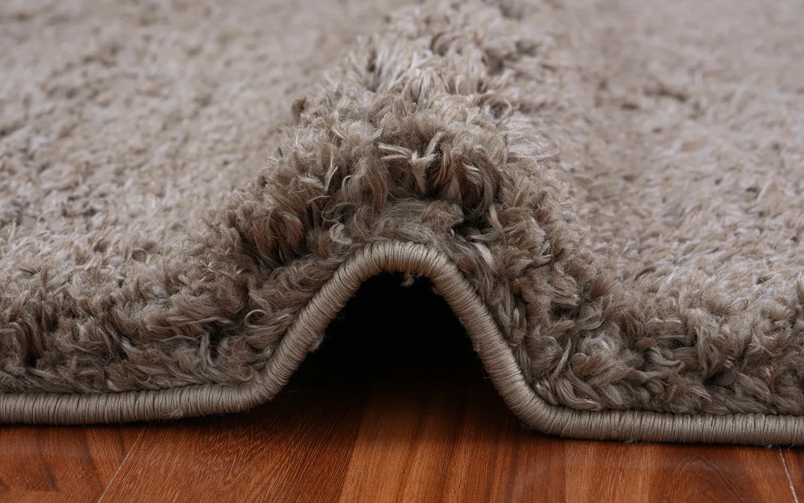 Plush Premium Carpet - ( 160 x 230 ) cm D.Beige