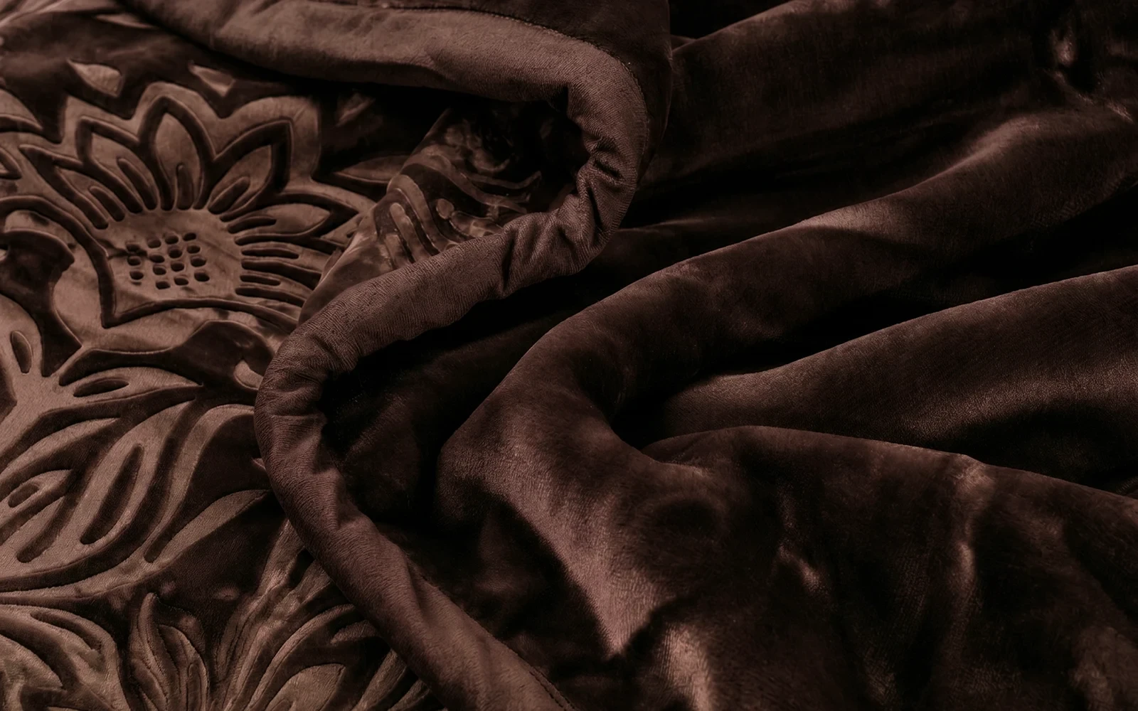 Al Saad Home Flannel Embossed Blanket 2 ply - Single Brown