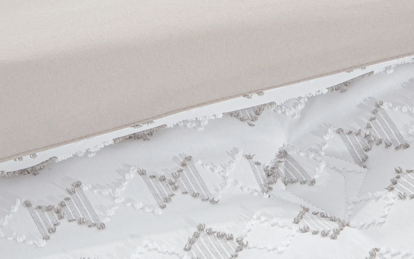 Damask Comforter Bedding Set 7 PCS - King White & Beige