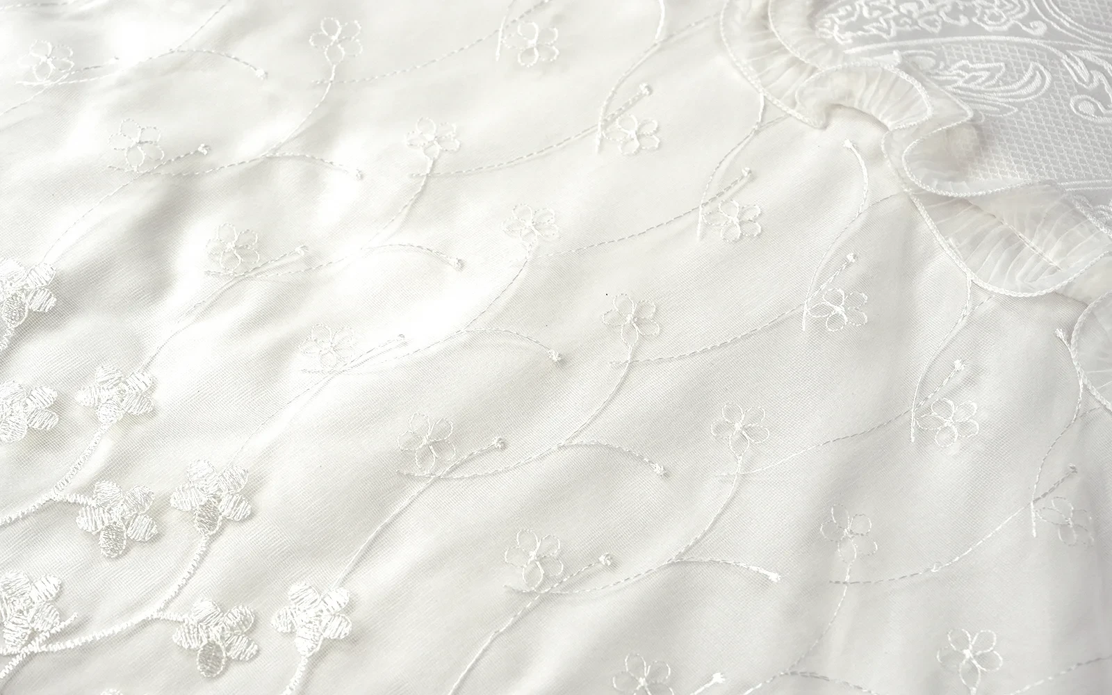 Mustang Jacquard Lace Wedding Bedspread Set Box 6 PCS - King Cream