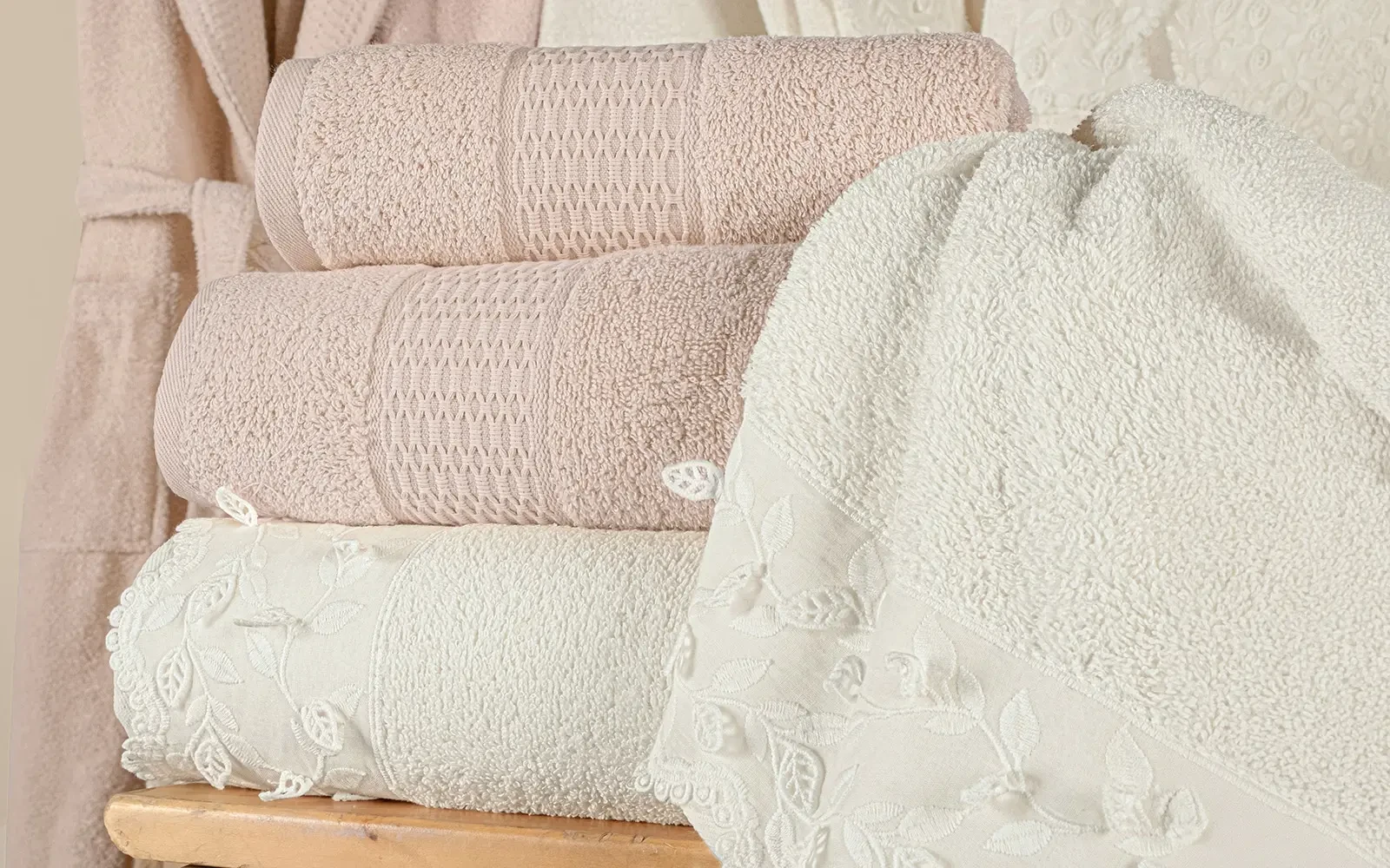 Al Saad Home Unisex Cotton 3D Guipure Boucle Bathrobe Set 6 PCS - Off White & Pudra
