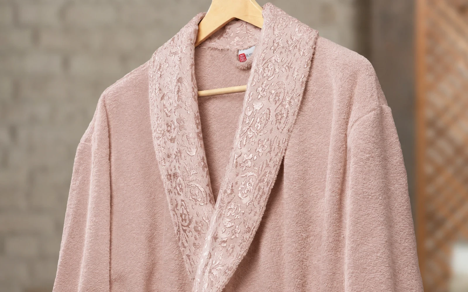Al Saad Home Unisex Cotton Boucle Jacquard Luxury Bathrobe Set 6 PCS - Off White & Pink
