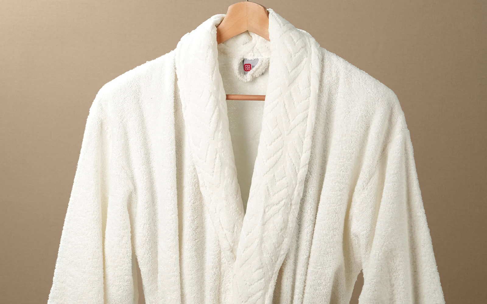 Al Saad Home Unisex Cotton Elite Velvet Jacquard Luxury Bathrobe Set 6 PCS - Off White & Blue