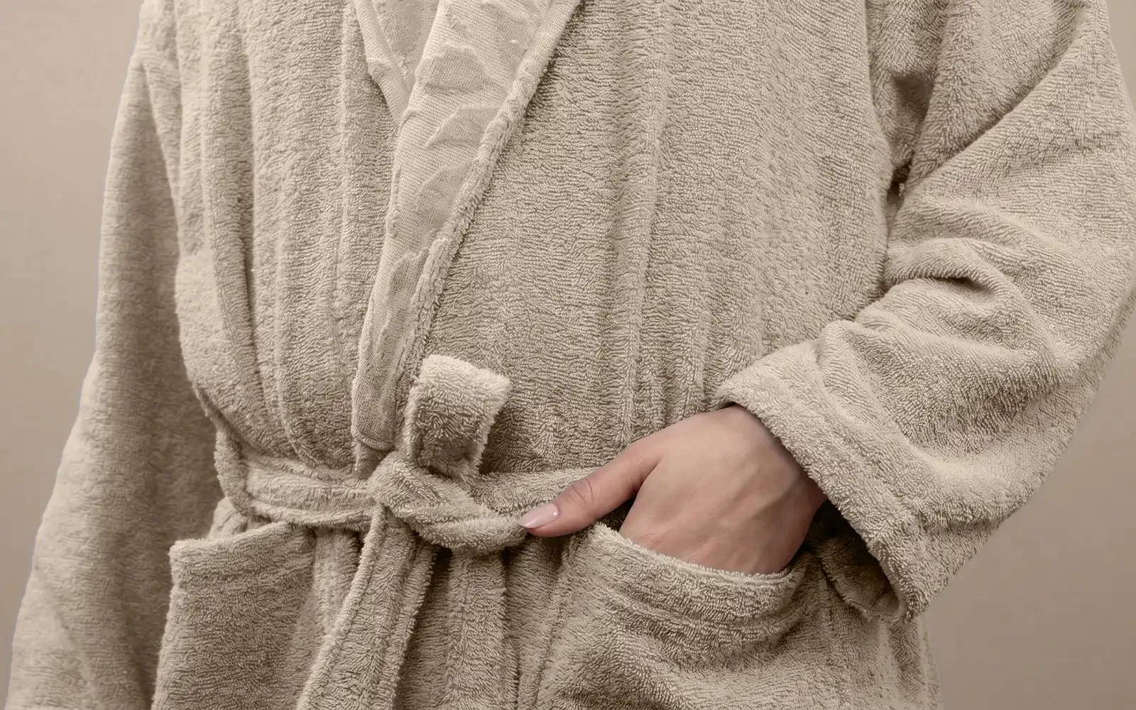 Al Saad Home Unisex Cotton Elite Velvet Jacquard Luxury Bathrobe Set 6 PCS - Off White & Beige