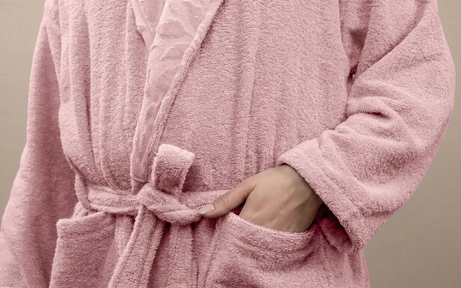 Al Saad Home Unisex Cotton Elite Velvet Jacquard Luxury Bathrobe Set 6 PCS - Off White & Pink